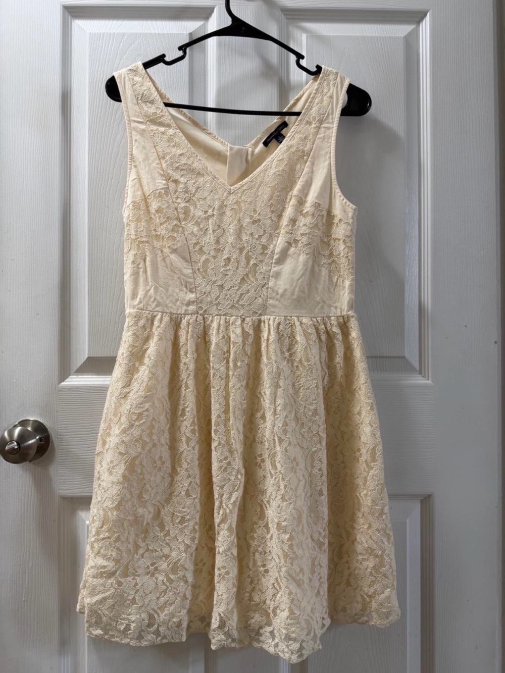 American Eagle Outfitters Cream Lace Sleeveless Fit & Flare Mini Dress
